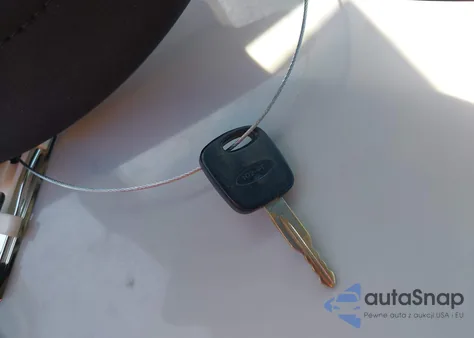 2001 Ford F-150 Xl/Xlt z USA, uszkodzony, nr VIN 2FTZF17251CA56402